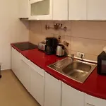 Briza Marii Pe Plaja *