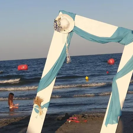 Briza Marii Pe Plaja