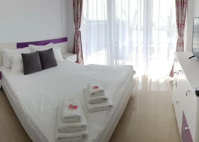 Briza Marii Pe Plaja *